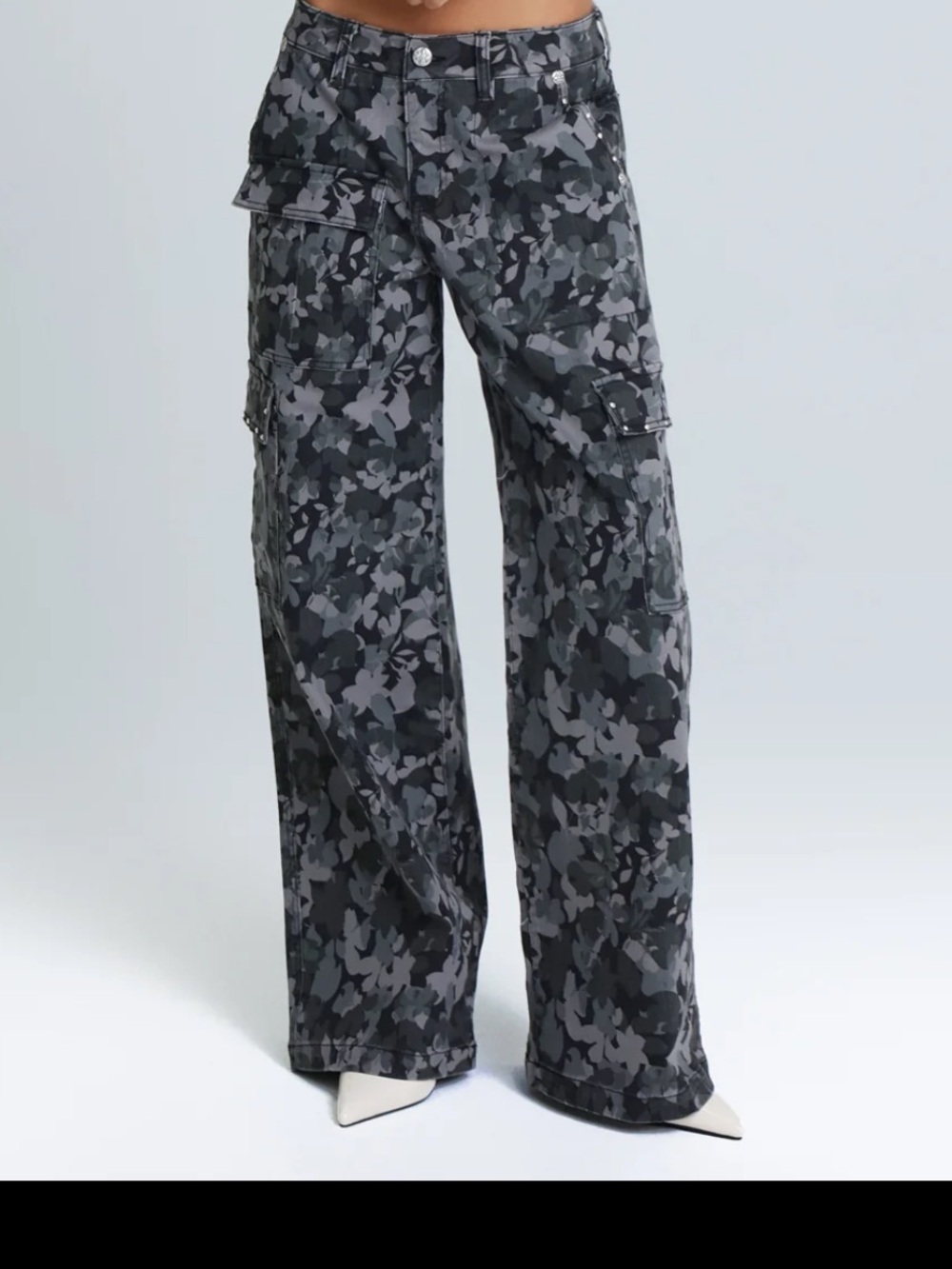 Miss Me Gray Floral Camo Wide-Leg Cargo Pants